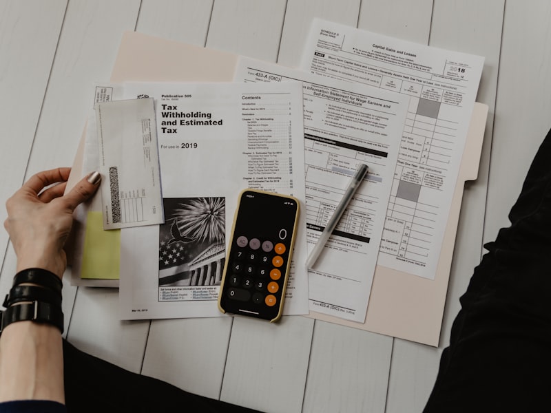 Singapore-Corporate-Tax-2026 Singapore corporate tax 2026 calculator with paperwork